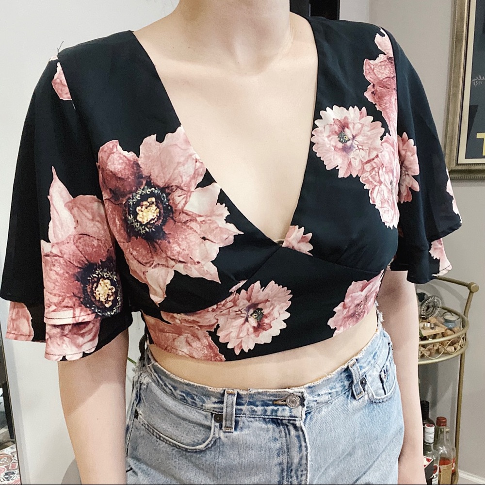 ILLA ILLA Floral Print Bow Knot Crop Kimono